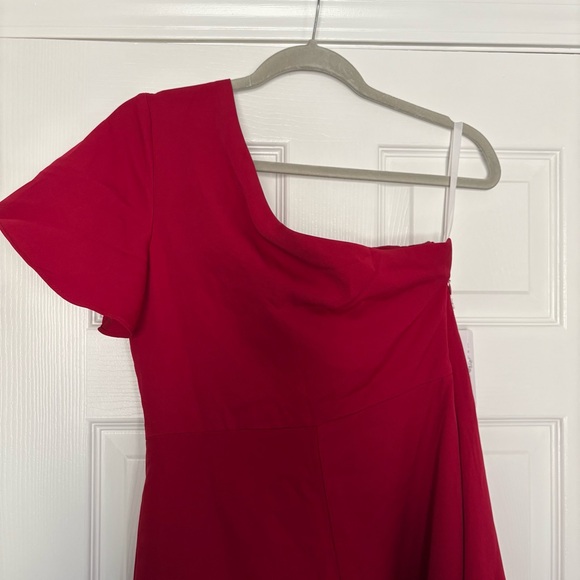 NWT Red One-Shoulder Jumpsuit with Extra Fabric Overlay on Legs size 6 - Picture 3 of 12